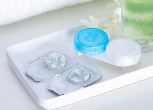 コンタクトレンズ